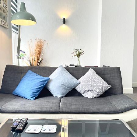 Modern Family Apartment Free Parking And Gym By Beach Bournemouth Ngoại thất bức ảnh