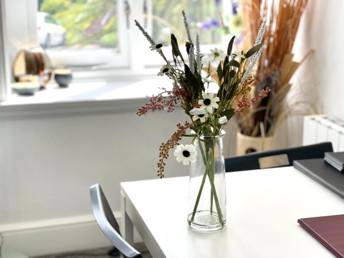 Modern Family Apartment Free Parking And Gym By Beach Bournemouth Ngoại thất bức ảnh
