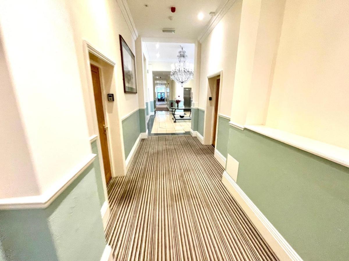 Modern Family Apartment Free Parking And Gym By Beach Bournemouth Ngoại thất bức ảnh